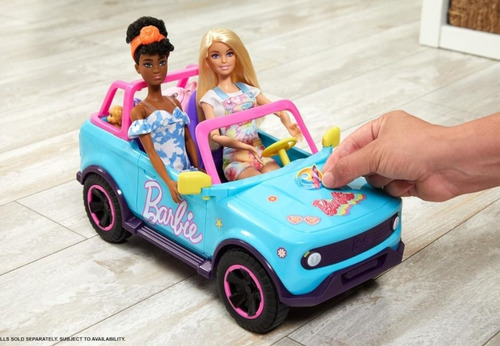 Camioneta De Juguete Hot Wheels Barbie Rc Suv Y Calcomanías