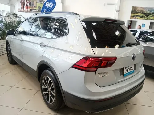 Volkswagen Tiguan ALL SPACE TRENDLINE 2.0 4X4 AUT 5P 7 PAS