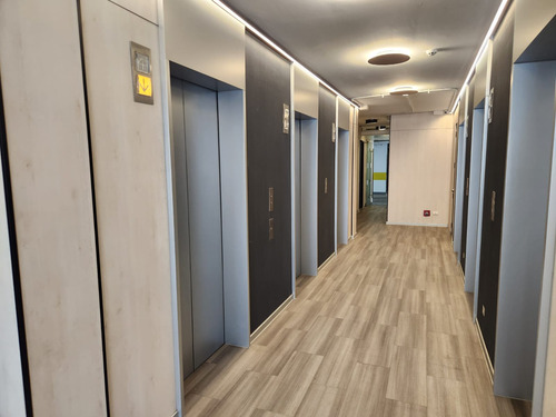 Edificio Plaza Central Piso 32