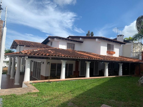 Imagen 12 de 19 de Vendo Casa 700m2 6h/6b/4p La Lagunita 9039