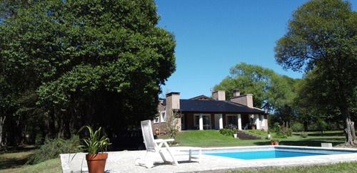 Imagen 2 de 30 de Casa Venta Villa General Belgrano 3 Dormitorios 4 Baños Gran Parque 2 Hectáreas Piscina Caballeriza Quincho Gran Vista