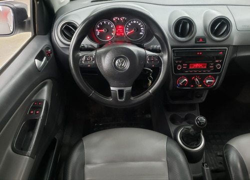 Volkswagen Saveiro Saveiro Highline 1.6 MSI CD (Flex)