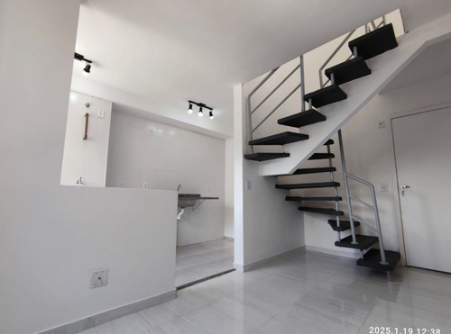 Apartamento, Cobertura Duplex Com 3 Quartos Sendo 1 Suíte E Área Externa Com Churrasqueira Privada, Jardim Ísis, Cotia - Sp