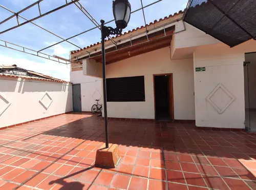 Local En Arriendo En Quinta Oriental. Cod A11181
