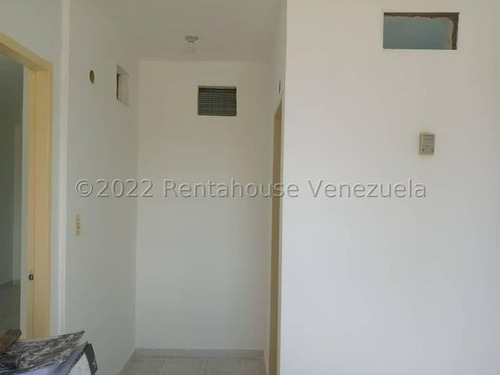 Imagen 23 de 30 de Gustavo Zavala Rentahouse 23-1231