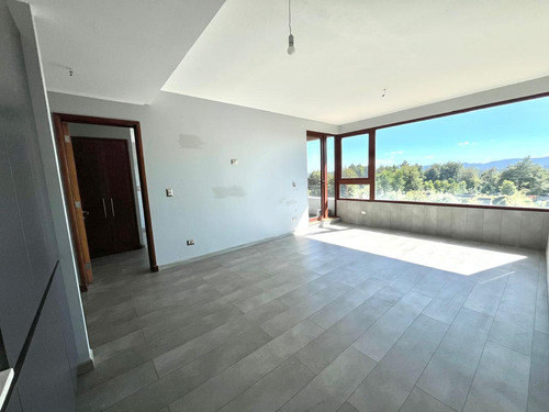 Departamento En Condominio Alto Del Cruces
