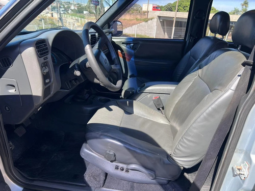 Chevrolet S-10 2.4 MPFI EXECUTIVE 4X2 CD 8V FLEX 4P MANUAL