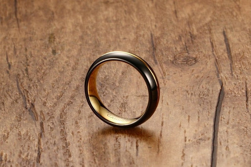 Imagen 4 de 8 de Anillo De Tungsteno, Magno I Negro Y Dorado