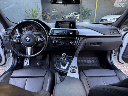 BMW Serie 3 3.0 335i Sedan M Package At 306cv
