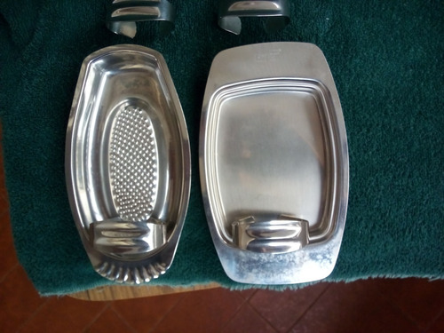 Imagen 4 de 5 de En Venta 150 Portaservilletas Y 90 Mini-bandejas En Acero