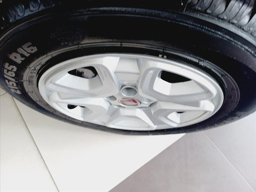 Imagem 11 de 15 de Toro 1.8 16v Evo Flex Freedom At6
