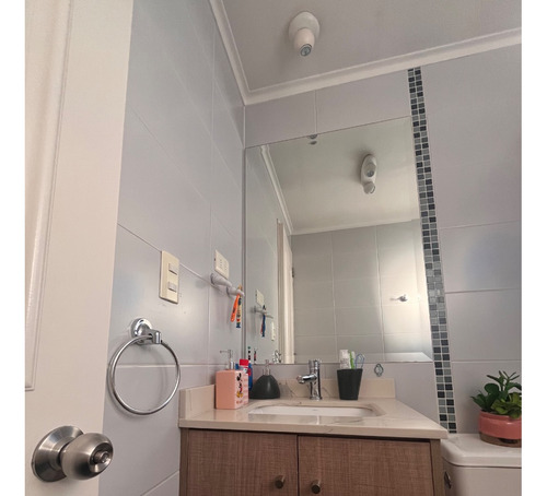Vende Casa En Avenida Oriente, Los Ángeles