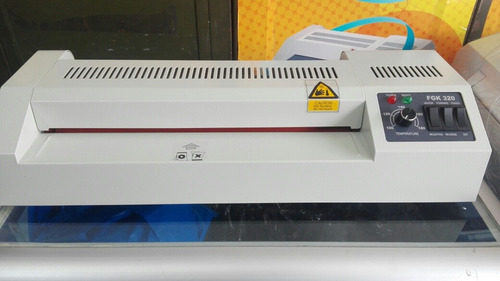 Imagen 4 de 4 de Enmicadora A3 Ale Nueva + Micas Carnet,a4 Y A3