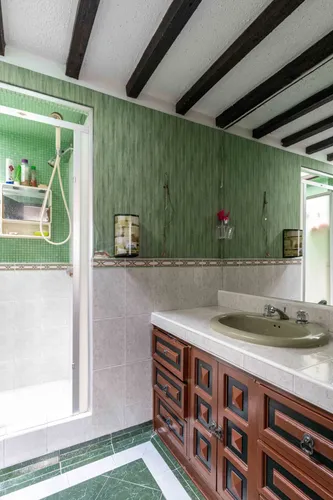 Casa En Venta En Las Villas. Cod V7173