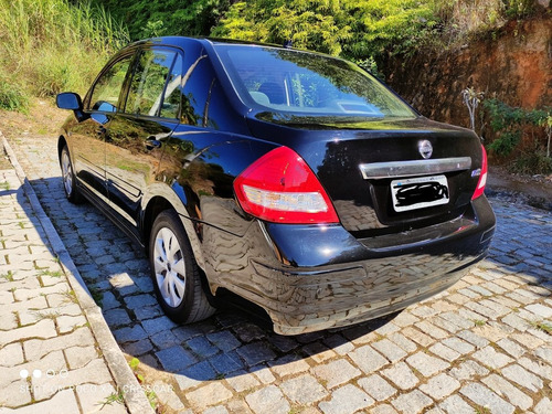 Nissan Tiida Sedan 2011 1.8 Flex 4p