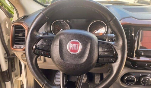 Imagem 7 de 12 de Fiat Toro 2.0 16v Turbo Diesel Volcano 4wd At9
