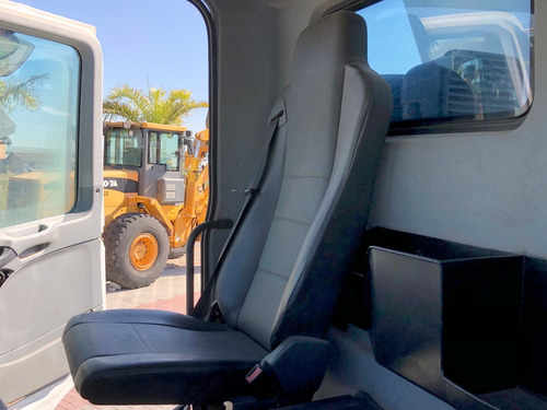 Mercedes Actros 4844 2011 - 8x4 - Caçamba Rossetti 20m³=4140