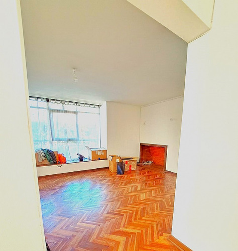 Casa Con Excelente Ubicación En Providencia