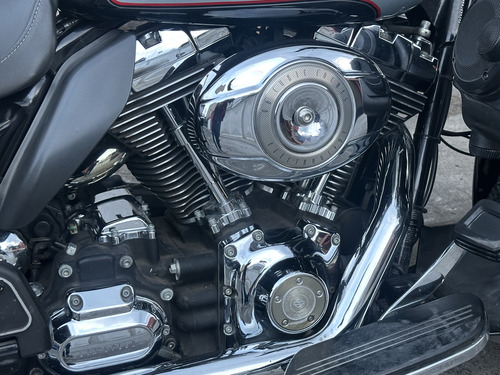 Harley Davidson Electra Ultra Glide 2011 Imponente, Poderosa