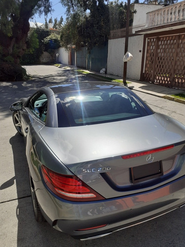 Imagen 15 de 15 de Mercedes-benz Clase Slc 2017 2.0 200 At