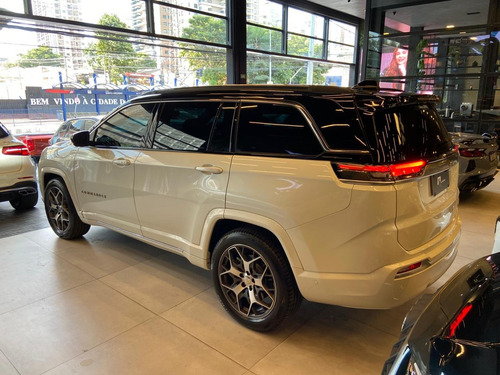 Jeep Commander 1.3 T270 TURBO FLEX OVERLAND AT6