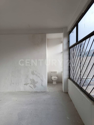 Departamento C/local Comercial En 3 Niveles, Ctm Risco, Gustavo A Madero, Cdmx