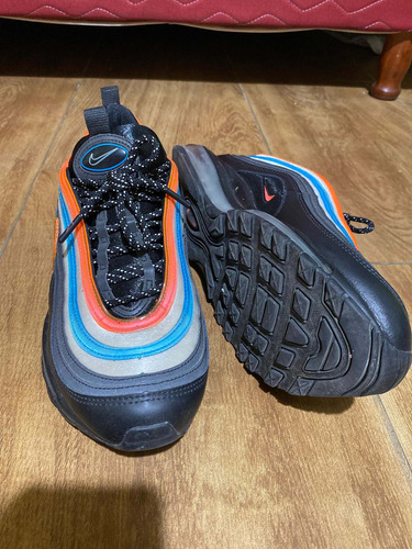 Imagen 3 de 6 de Air Max 97 Neon Seoul