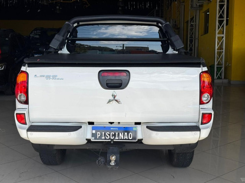 Mitsubishi L200 Triton 2.4 HLS 4X2 CD 16V FLEX 4P MANUAL
