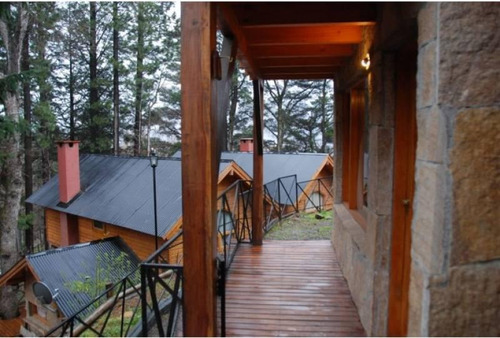 Imagen 2 de 22 de Venta Cabaña 2 Dormitorios Con Chimenea Y Jardin - San Martin De Los Andes