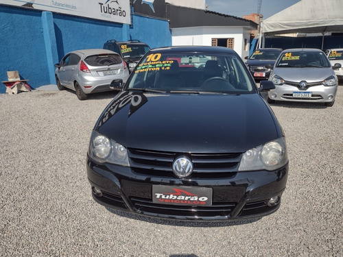Imagem 4 de 8 de Volkswagen Golf