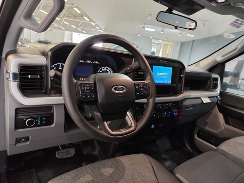 F-450 Xl Cabina Regular 4x2, Gasolina 7.3l