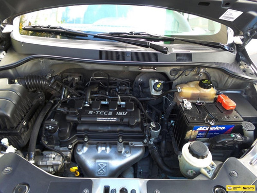 Imagen 14 de 21 de Chevrolet Sail