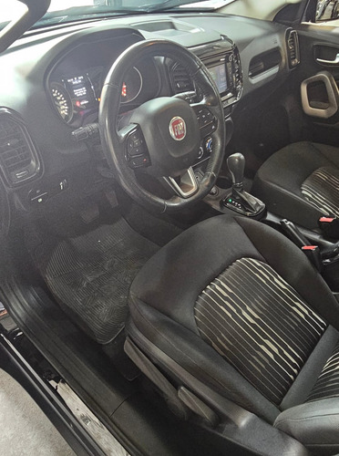 Fiat Toro 2.4 16v Freedom Flex 4x2 Aut. 4p
