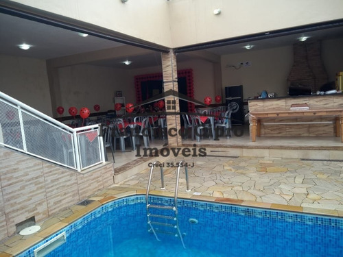 Casa Térrea À Venda Em Guaratinguetá/sp - Cs458