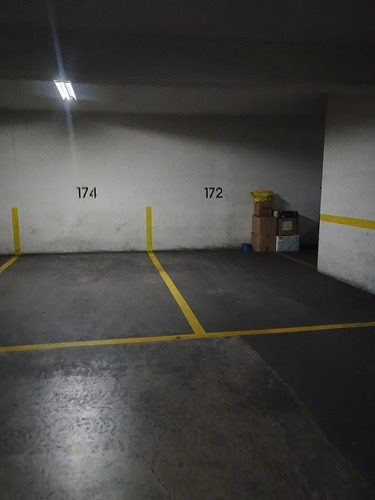 Estacionamiento Al Lado Metro Escuela Militar