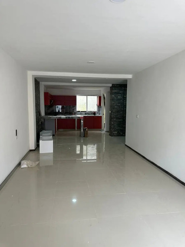 Casa En Venta En Nuevo Coapexpan, Xalapa, Veracruz De Ignacio De La Llave C.p. 91073