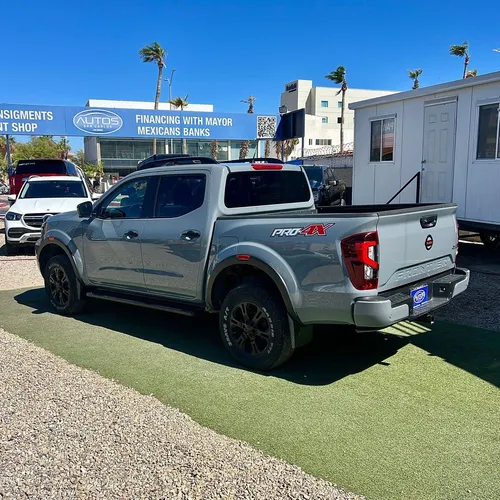 Nissan Frontier 4.0 Pro-4x V6 4x2 At