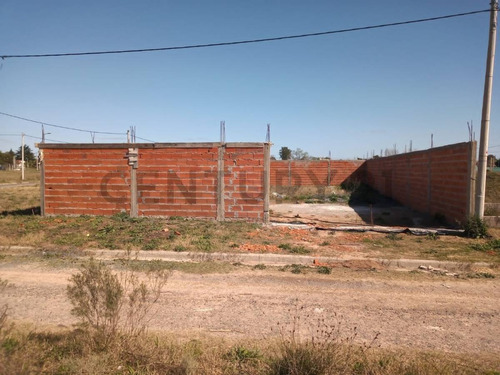 Lote De 280 M2 En Barrio Abierto