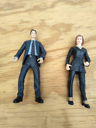X Files Figuras Mulder Y Scully 