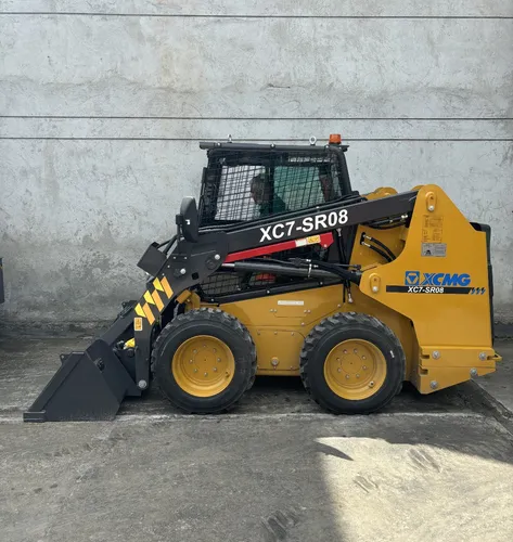 Mini Cargador Xc7-sb08 | Marca Xcmg | Tipo Bobcat