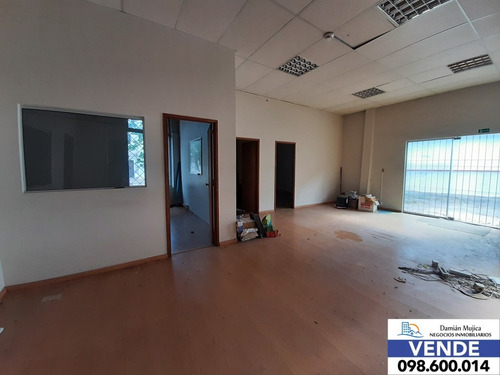 Se Vende Depósito Y Terreno - Ubicación: Bella Vista