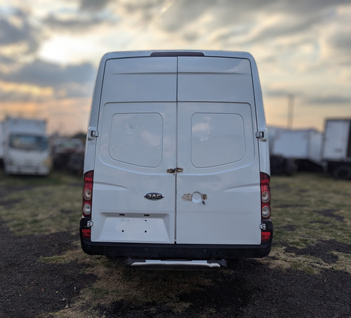 JAC Sunray 2.8Td Cargo