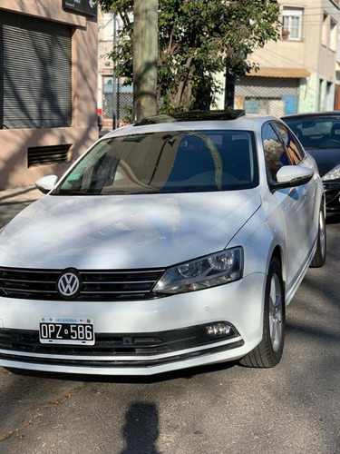 Volkswagen Vento 2.5 Luxury 170cv 2015