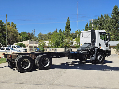 Ford Cargo 2632 Año 2014 Camión Chasis 6x4 Rentaltrucks Vial