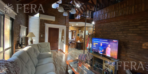 Imagen 5 de 19 de Venta Casa 5 Ambientes Con Jardín, Galería, Playroom Y Fondo Libre En Guillermo E Hudson (28388)
