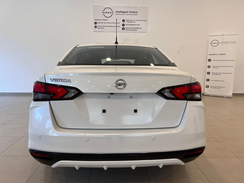 Nissan Versa 1.6 Advance Mt