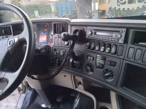 Scania R440 Highline 18/19 Bitruck 8x2 Cavalo Mecanico
