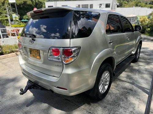 Toyota Fortuner 2.7l 4x4