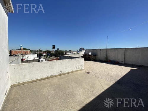Imagen 12 de 12 de Venta Galpón Con Departamento De 4 Ambientes En Dock Sud (29824)