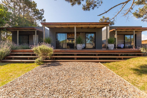 Petit Hotel En Arena De Jose Ignacio (ref: Atm-6839)